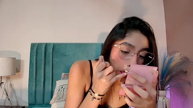 IvyJhons online show from 11-05-25, 11:54