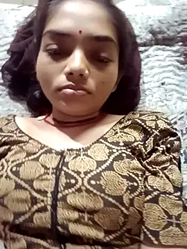 Snapshot of Hitsda chatting on 09-15-25, 10:43 Hitsda online show from 09-15-25, 10:43