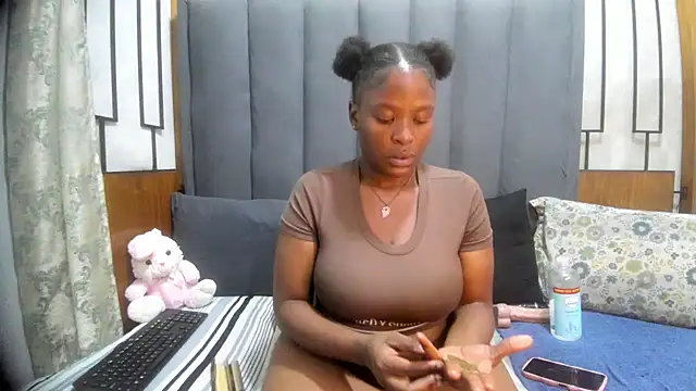 MrsMxx25 online show from 11-09-25, 10:41