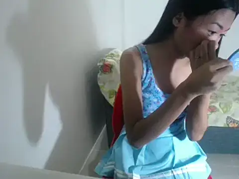 Mica Jones online show from 11-04-25, 10:36