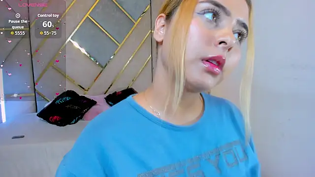 MikaelaStone online show from 04-16-26, 09:39