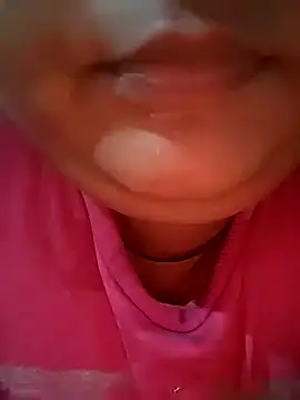 Snapshot of sexymotto chatting on 09-25-25, 04:43 sexymotto online show from 09-25-25, 04:43