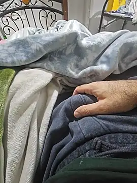 Snapshot of fena-sikerimmm chatting on 07-21-26, 10:56 fena-sikerimmm online show from 07-21-26, 10:56