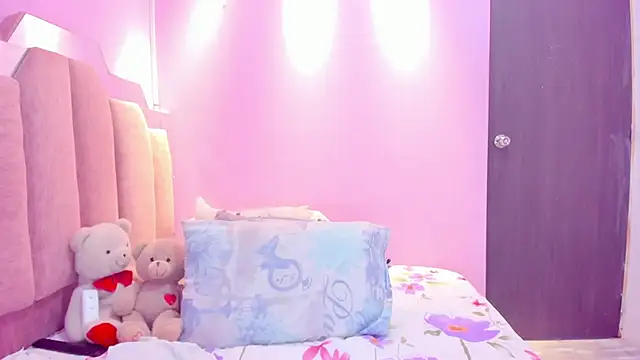 AndreaSweet2 online show from 12-14-25, 07:51