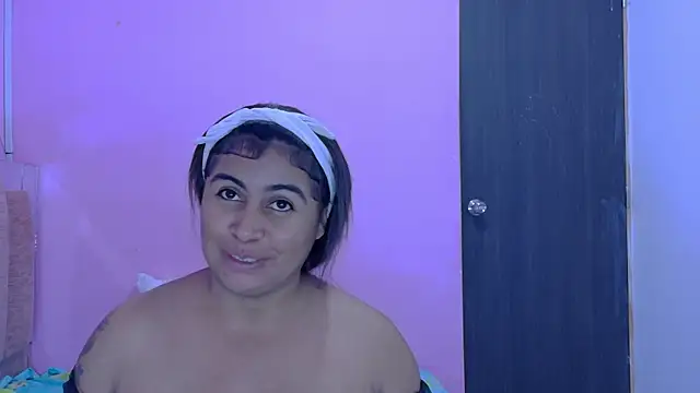 AndreaSweet2 online show from 07-15-26, 07:52