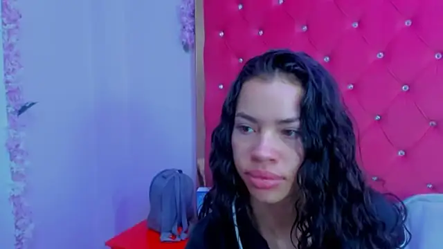 Nanis James online show from 04-03-26, 03:04