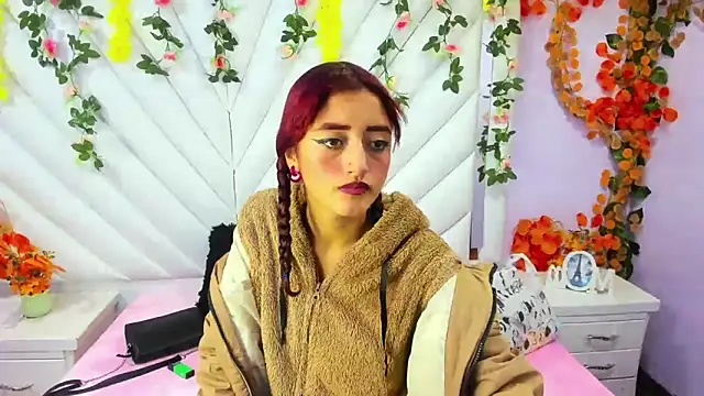  Maleja 19  online show from 09-09-25, 02:55