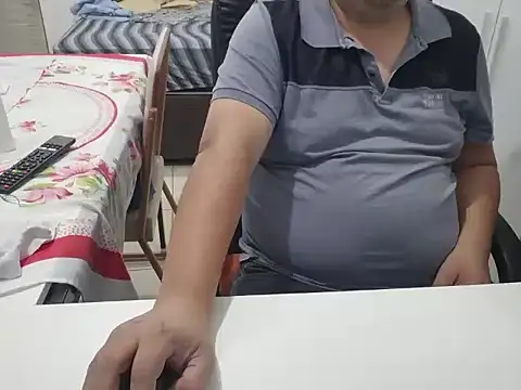 Snapshot of WanMenBez chatting on 11-01-25, 12:23 WanMenBez online show from 11-01-25, 12:23