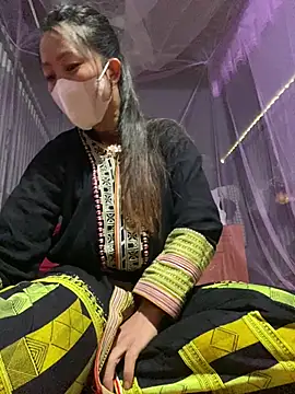 Huong-Ly online show from 02-19-26, 07:48