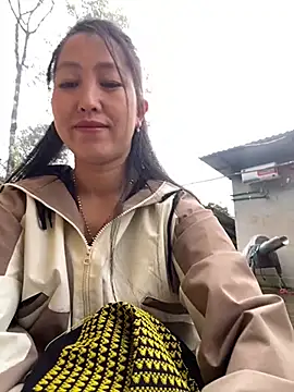 Huong-Ly online show from 02-25-26, 02:43