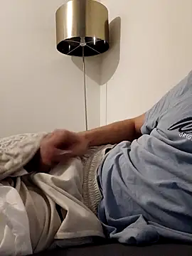 Snapshot of joette19cm chatting on 09-26-25, 09:41 joette19cm online show from 09-26-25, 09:41