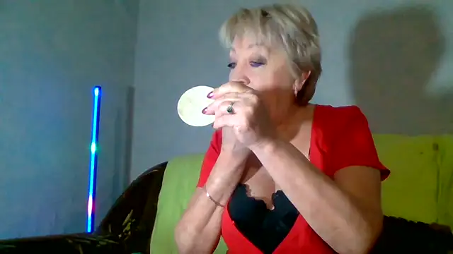 DianaQDream online show from 03-01-26, 04:14