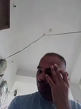 Snapshot of altafhyd chatting on 09-12-25, 12:38 altafhyd online show from 09-12-25, 12:38