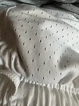 Thomas3325 online show from 11-10-25, 09:41