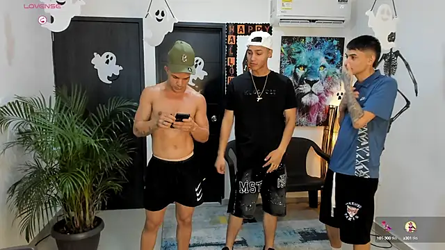 Playhardsex  online show from 10-05-25, 11:02