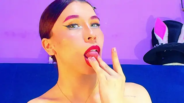 CristalRose online show from 04-21-26, 05:17