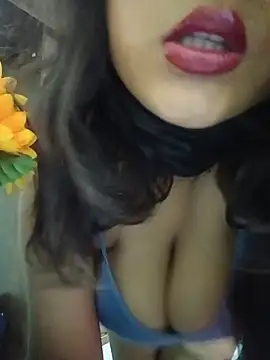 Hott Muskan online show from 06-08-26, 06:52