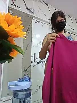 Hott Muskan online show from 07-20-26, 06:21