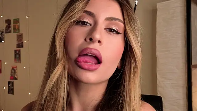 GeorginaHarn online show from 10-16-25, 08:37