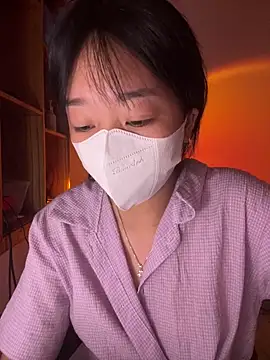 Snapshot of chuppy03 chatting on 09-28-25, 05:18 chuppy03 online show from 09-28-25, 05:18