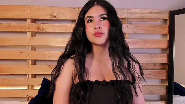 Emma  clark  online show from 09-24-25, 12:52