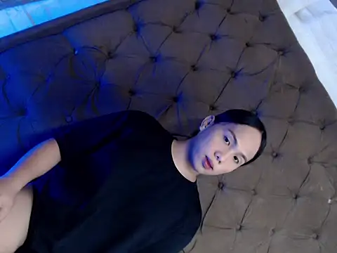 Cockyliciousx online show from 10-28-25, 10:41