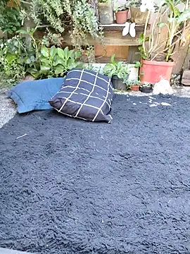 Snapshot of bad_wolf28 chatting on 11-11-25, 12:16 bad wolf28 online show from 11-11-25, 12:16