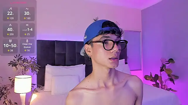 Phillicious   online show from 11-10-25, 09:36