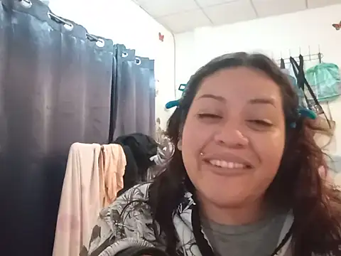 Kitty WetXxX online show from 06-06-26, 11:20