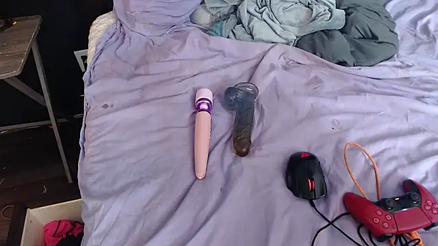 Snapshot of Werg9998 chatting on 04-04-26, 06:27 Werg9998 online show from 04-04-26, 06:27