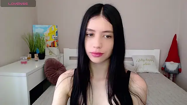 SelinLi online show from 06-09-26, 06:25