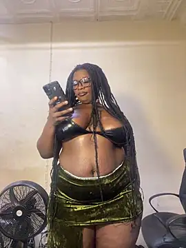 CurvyCocoxxx online show from 05-20-26, 05:57