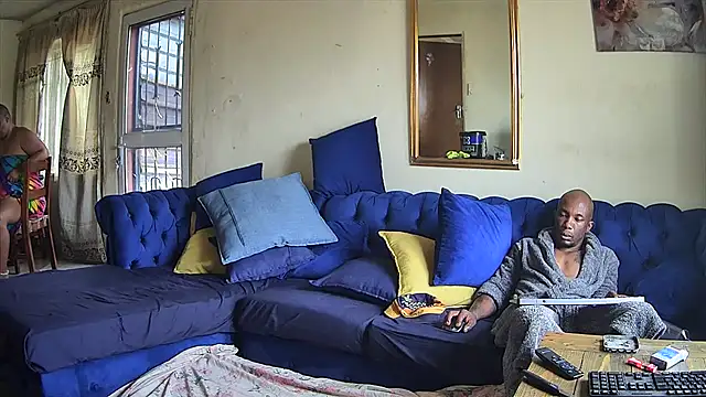 TheeBigPump online show from 12-18-25, 08:31