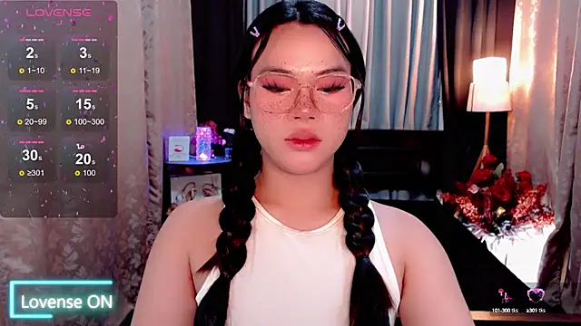 Snapshot of IamRaeganDolls69 chatting on 09-15-25, 12:21 IamRaeganDolls69 online show from 09-15-25, 12:21