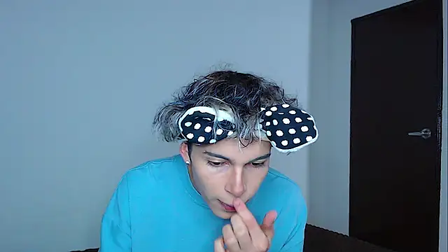 john vichenso online show from 11-27-25, 09:50