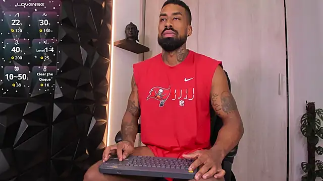 OstinDaniels online show from 11-19-25, 11:38