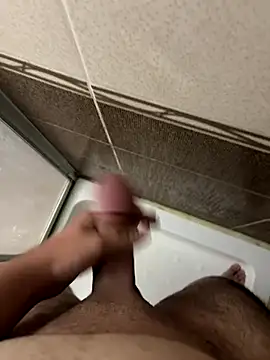 Snapshot of Erenn9972 chatting on 09-09-25, 02:05 Erenn9972 online show from 09-09-25, 02:05