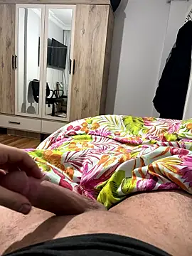 Snapshot of Erenn9972 chatting on 01-05-26, 05:49 Erenn9972 online show from 01-05-26, 05:49