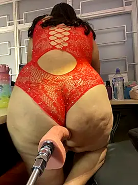 Snapshot of ScarlethAH chatting on 09-18-25, 12:12 ScarlethAH online show from 09-18-25, 12:12