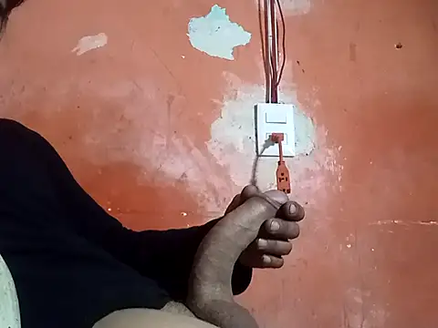 Snapshot of Hay-Viene-El-Huyy chatting on 09-14-25, 02:22 Hay-Viene-El-Huyy online show from 09-14-25, 02:22