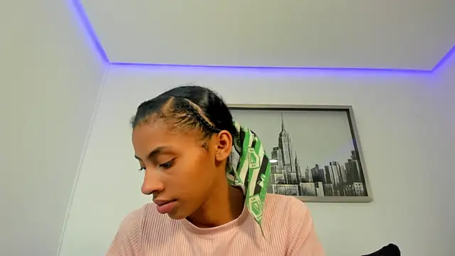 sarah ashbourne online show from 11-14-25, 12:26