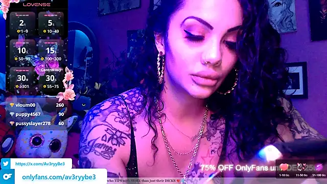 Snapshot of Av3ryyBe3 chatting on 12-13-25, 10:26 Av3ryyBe3 online show from 12-13-25, 10:26