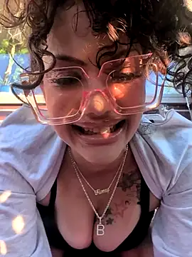 Av3ryyBe3 online show from 06-10-26, 11:57