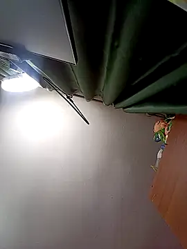 Lady 16 online show from 10-25-25, 01:02