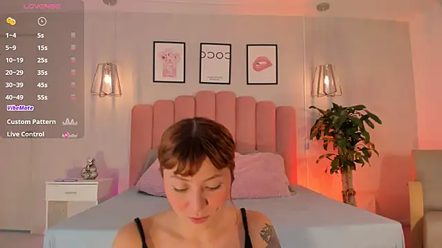 raven black  online show from 09-29-25, 01:49