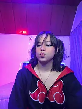 Eymmy 24 online show from 11-16-25, 12:49