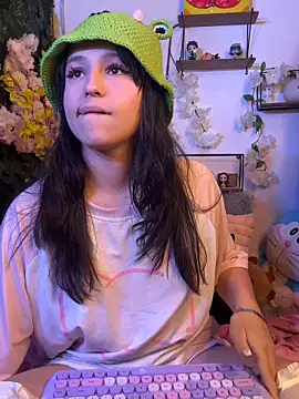 Eymmy 24 online show from 06-05-26, 06:52