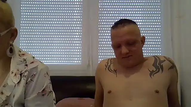 Snapshot of VanessaJoci chatting on 10-29-25, 11:12 VanessaJoci online show from 10-29-25, 11:12