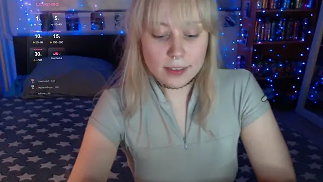 Snapshot of s1lvercherub chatting on 06-05-26, 06:46 s1lvercherub online show from 06-05-26, 06:46