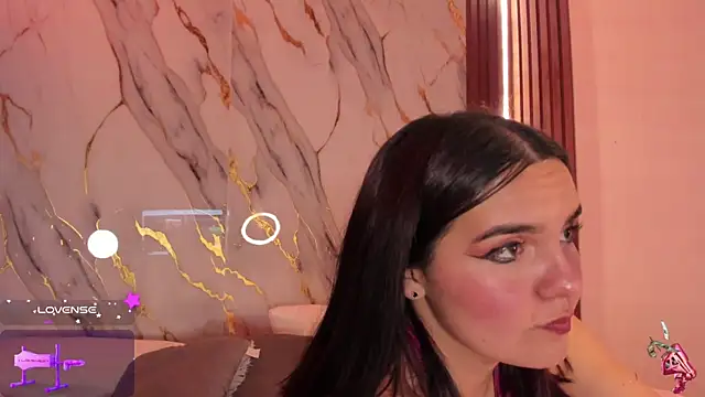 alicecute77 online show from 09-28-25, 03:23